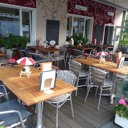 Haus Der Gastlichkeit Hotel Ratingen Exterior photo