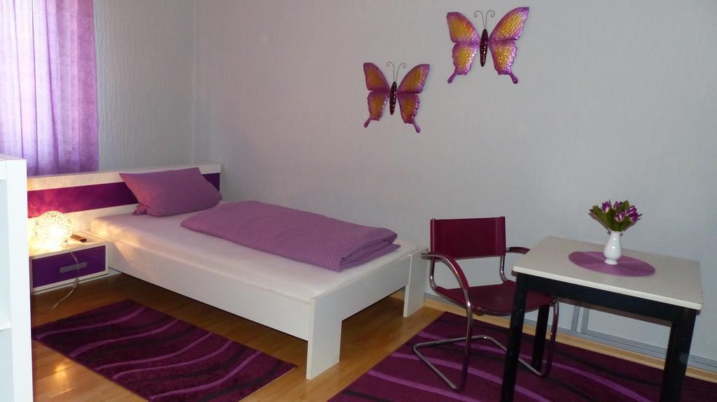 Haus Der Gastlichkeit Hotel Ratingen Room photo